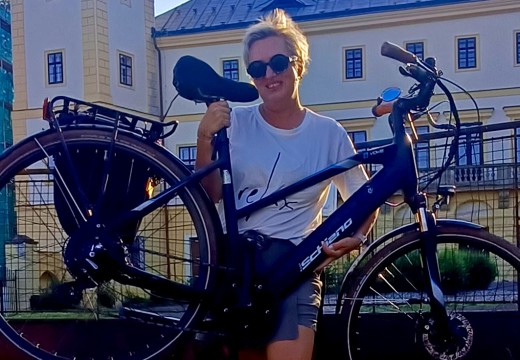 Na kole pod zamek w Dolni Ardšpach